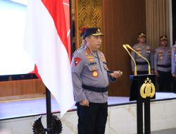 Kapolri Pimpin Kenaikan Pangkat 16 Pati Polri