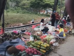 LSM Wgab Papua Soroti Kemacetan dan Sampah di Jalan Depan Lapangan Tembak yang Dijadikan Pasar