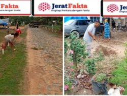 Kades Sujoko Bersama Masyarakat Melakukan Kegiatan Gotong Royong di Desa  Adi Karya Mulya