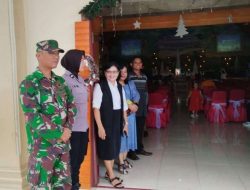 TNI-Polri Kawal Ibadah Natal di Yapen dan Waropen, Wujudkan Kedamaian dan Solidaritas Antarumat Beragama