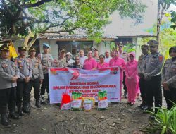 Polres Dogiyai Gelar Bansos Dalam Rangka Hari Bhayangkara ke-79