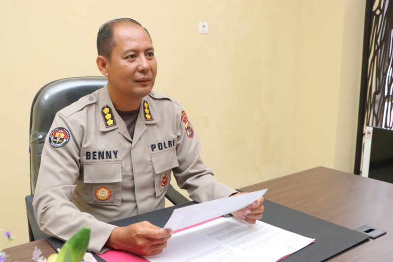 Kabid Humas Polda Papua Barat Kombes Pol Ignatius Beny Ady Prabowo, S.H., S.I.K., M.Kom