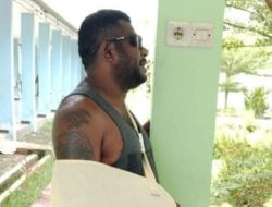 Mengejutkan, Tahanan Rutan Teluk Bintuni Bisa Memegang HP, dan Mengunggah Status di Medsos