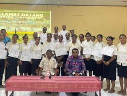 Kaleb A. Yenusi Motivasi Mahasiswa Sorong Selatan di Manokwari tentang Pentingnya Manajemen Waktu