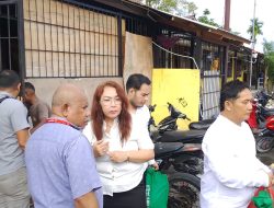 Tiga Klien Advokat Yan Christian Warinussy Resmi Dilimpahkan ke Kejari, Jalani Penahanan 20 Hari